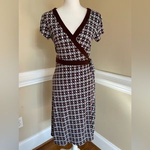 Max & Cleo Wrap Dress, Womens Petite Medium, Geometric Blue & Brown, Jersey